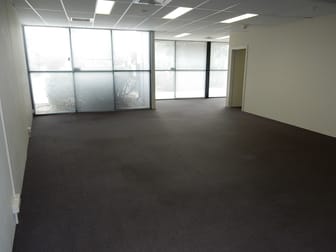 2/38 Discovery Drive Bibra Lake WA 6163 - Image 2