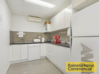 2/7 Hudson Road Albion QLD 4010 - Image 3