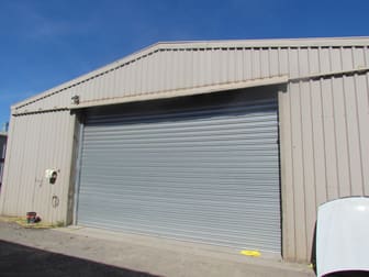 2/3 Collins Road Melton VIC 3337 - Image 2