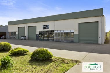 2/250 Marine Parade Hastings VIC 3915 - Image 1