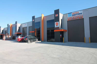 21 Rawanne Close Pakenham VIC 3810 - Image 2