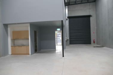 2/7 Geehi Way Ravenhall VIC 3023 - Image 3