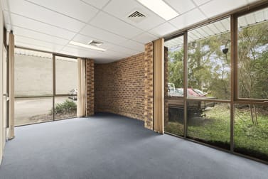 6 Keith Campbell Court Scoresby VIC 3179 - Image 2