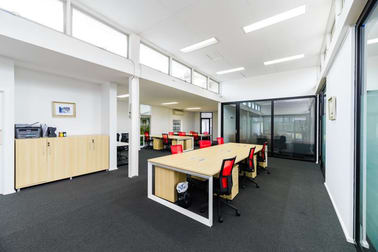 8 Yarra Street Hawthorn VIC 3122 - Image 3