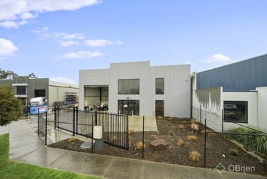 8 Graham Court Pakenham VIC 3810 - Image 1