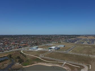 7/195 Evans Road Cranbourne VIC 3977 - Image 3