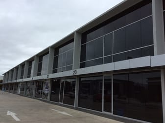 18 Lobelia Drive Altona North VIC 3025 - Image 2
