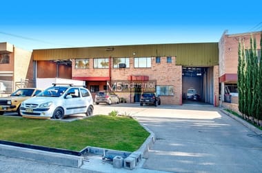 2/14 Garema Circuit Kingsgrove NSW 2208 - Image 3