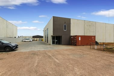 Factory 1/29 Reserve Rd Melton VIC 3337 - Image 1