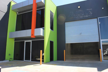 2/54 Barretta Road Ravenhall VIC 3023 - Image 2