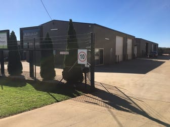 1/11 Rocla court Glenvale QLD 4350 - Image 2