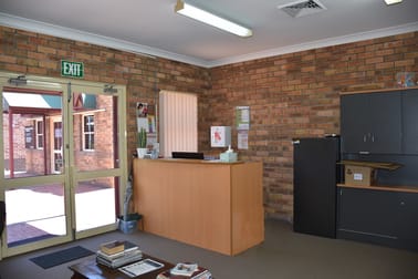 8c/19 Mitchell Drive East Maitland NSW 2323 - Image 2