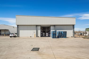 2/34 Maria Street Laverton North VIC 3026 - Image 2
