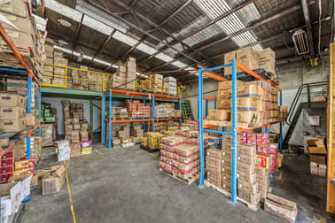 2/999 Mountain Highway Boronia VIC 3155 - Image 2
