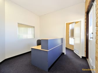 2/2 Benjamin Way Rockingham WA 6168 - Image 2
