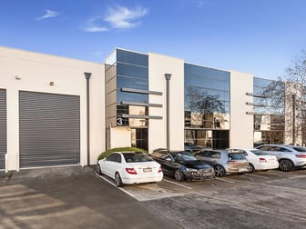 3/21 Howleys Road Notting Hill VIC 3168 - Image 1
