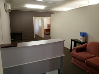 Level 2, 1/52 Egerton Street Emerald QLD 4720 - Image 1