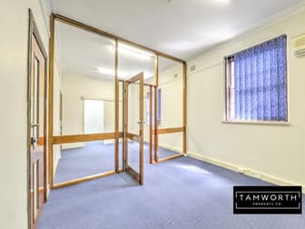 2/348 Peel Street Tamworth NSW 2340 - Image 3