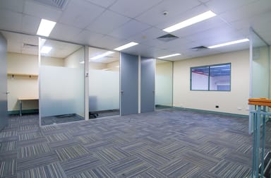 6/3 Packard Avenue Castle Hill NSW 2154 - Image 2