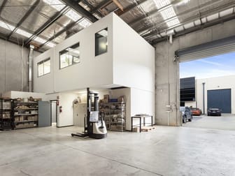 5/21 Howleys Road Notting Hill VIC 3168 - Image 2