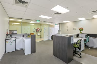 2/1470 Logan Road Mount Gravatt QLD 4122 - Image 1