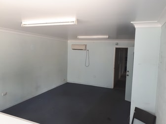 1a/207 Queens Road Kingston QLD 4114 - Image 3