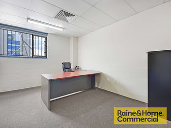 1/16 Douglas Street Milton QLD 4064 - Image 3