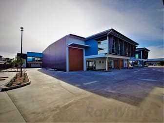 11/15 Holt Street Pinkenba QLD 4008 - Image 1