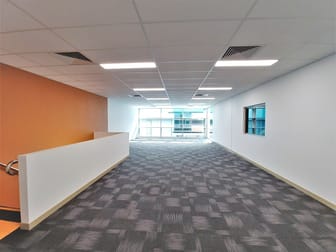8/15 Holt Street Pinkenba QLD 4008 - Image 3