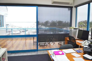 Suite 18/237 Bayview Street Runaway Bay QLD 4216 - Image 2