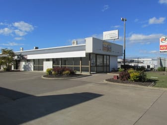 2/64 Boat Harbour Drive Pialba QLD 4655 - Image 3