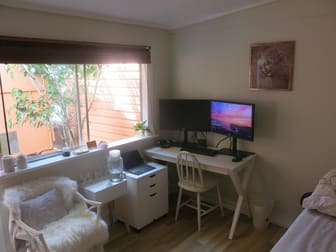 Room 15, 1A Oak Street Bellingen NSW 2454 - Image 3