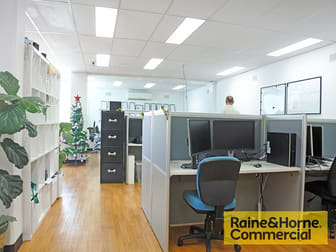 11 Fort Lane Milton QLD 4064 - Image 2