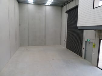 Click to view all images 1 Camaro Place Kilsyth VIC 3137 - Image 2