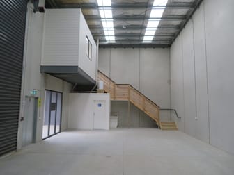 Click to view all images 1 Camaro Place Kilsyth VIC 3137 - Image 3