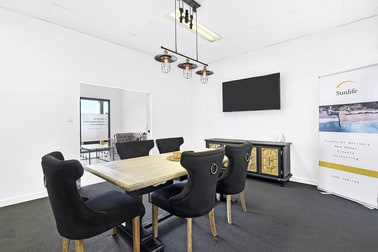 2/465 Oxley Drive Runaway Bay QLD 4216 - Image 2