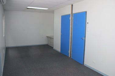 28A/121 Kerry Road Archerfield QLD 4108 - Image 2
