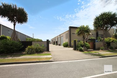 1/50 Dacmar Road Coolum Beach QLD 4573 - Image 2