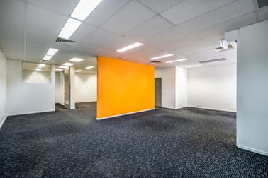 6/3 Vuko Place Warriewood NSW 2102 - Image 2