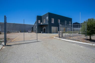 11 Rowe Street Malaga WA 6090 - Image 2