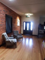 102.... Nixon Street Shepparton VIC 3630 - Image 2