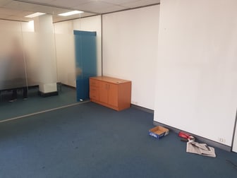 Suite 3 Level 3/1 Horwood Pl Parramatta NSW 2150 - Image 3