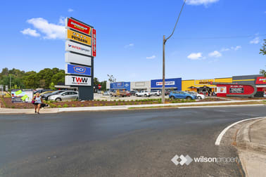Showroom 4/1 Burke Street Warragul VIC 3820 - Image 1