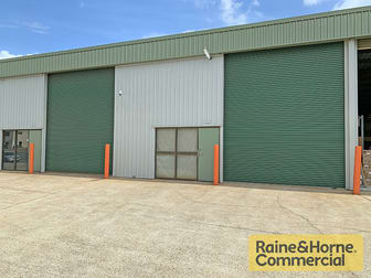 4&5/28 Moonbi Street Brendale QLD 4500 - Image 1