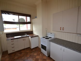 Level 1/220 Ruthven Street North Toowoomba QLD 4350 - Image 3