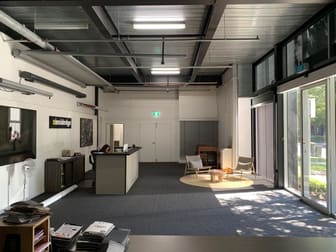 Unit 3/Ground floor - 3 Gateway Court Port Melbourne VIC 3207 - Image 2