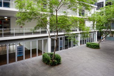 1/4 Hyde Parade Campbelltown NSW 2560 - Image 3