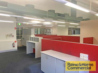 1/40 Station Road Indooroopilly QLD 4068 - Image 2