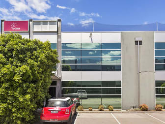 31/3 Westside Avenue Port Melbourne VIC 3207 - Image 1