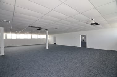 First Floor/3 Ramsay Street Garbutt QLD 4814 - Image 3